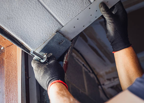 Reliable Garage Door Panel Replacement contractor in Grosse Pointe Farms, MI by Garage Doors Repair Pro